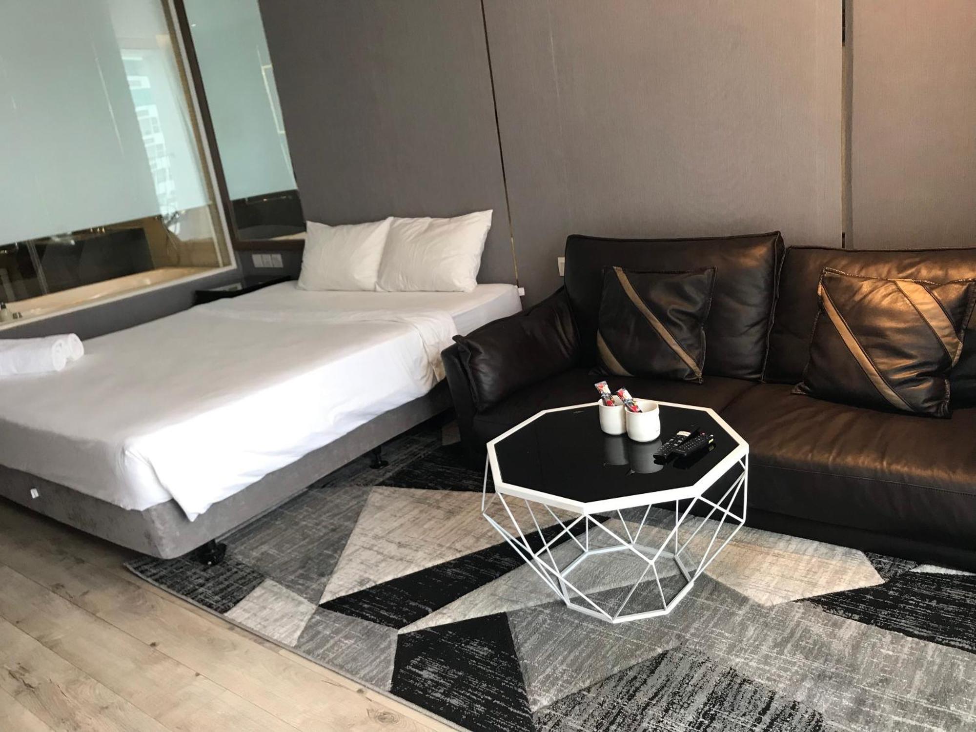 Panorama Apartment Sunset Nha Trang City ภายนอก รูปภาพ